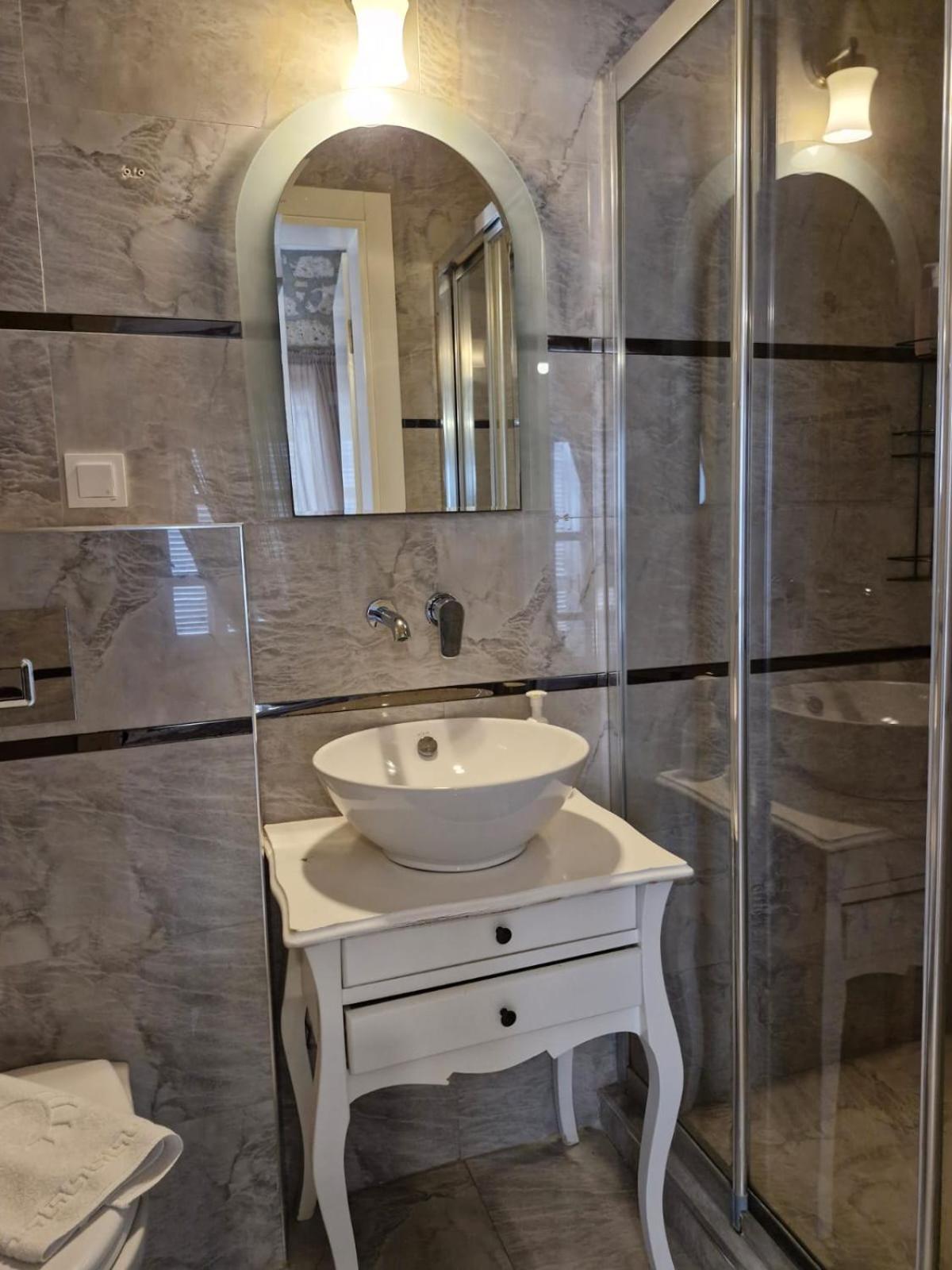 Simira Hotel Алакати Екстериор снимка