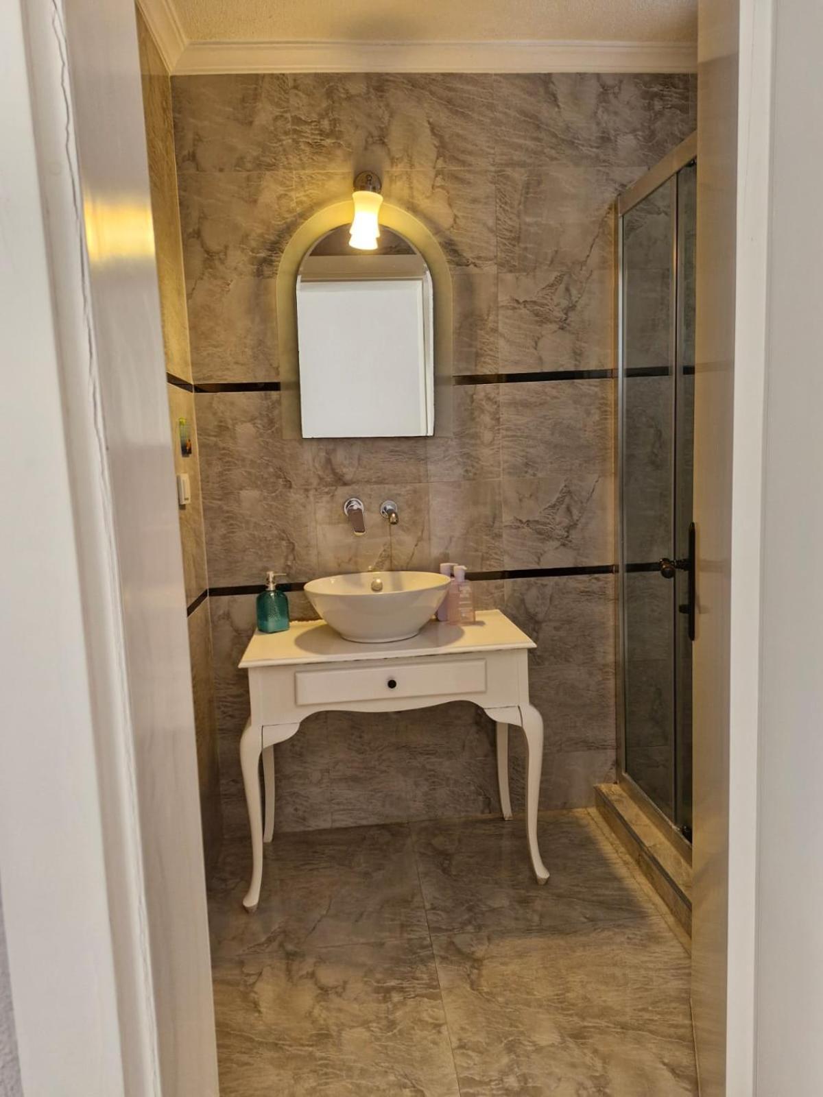 Simira Hotel Алакати Екстериор снимка